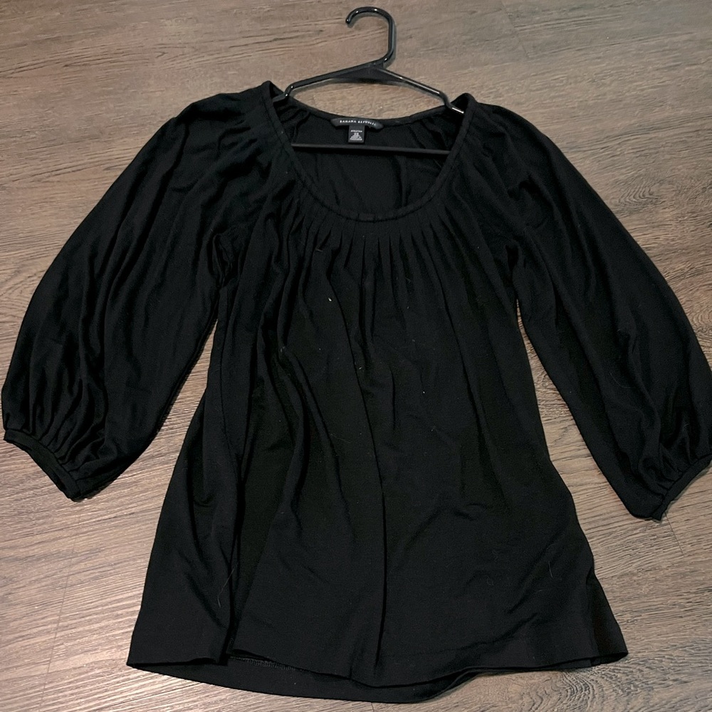 Banana Republic Flowy Top
